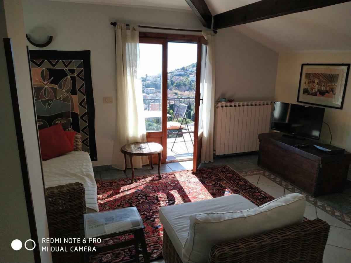 Ferienwohnung Mansarda Mare Bella Vista Citra Zero Zero Ottanta Trentuno Lt O738 Imperia Exterior foto